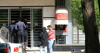 پرداخت وام بدون ضامن از دوشنبه به چه کسانی تعلق میگیرد؟